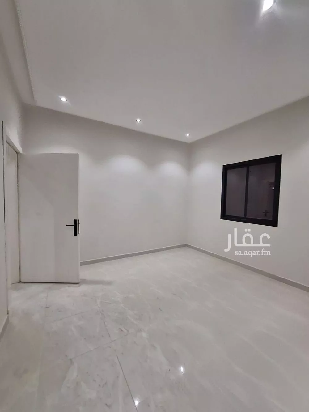 شقة 4 غرف في الحزم 1