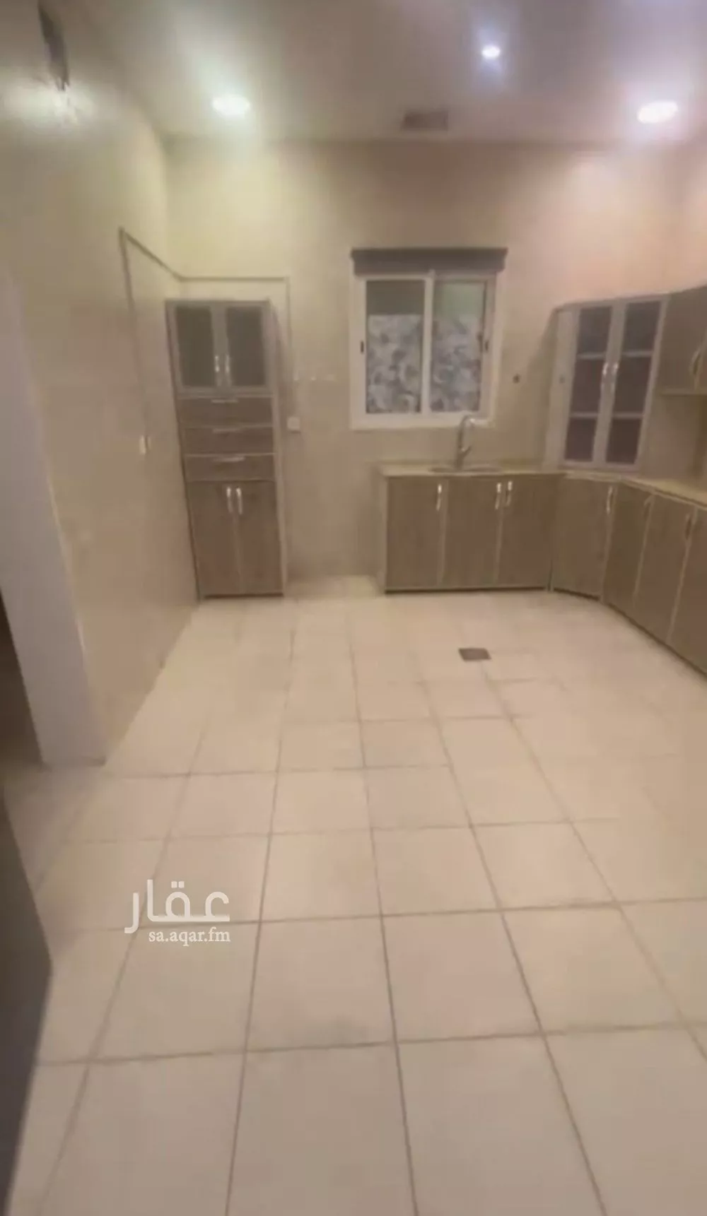 4 bedroom apartment in At Tahliyah, Eastern Province 4