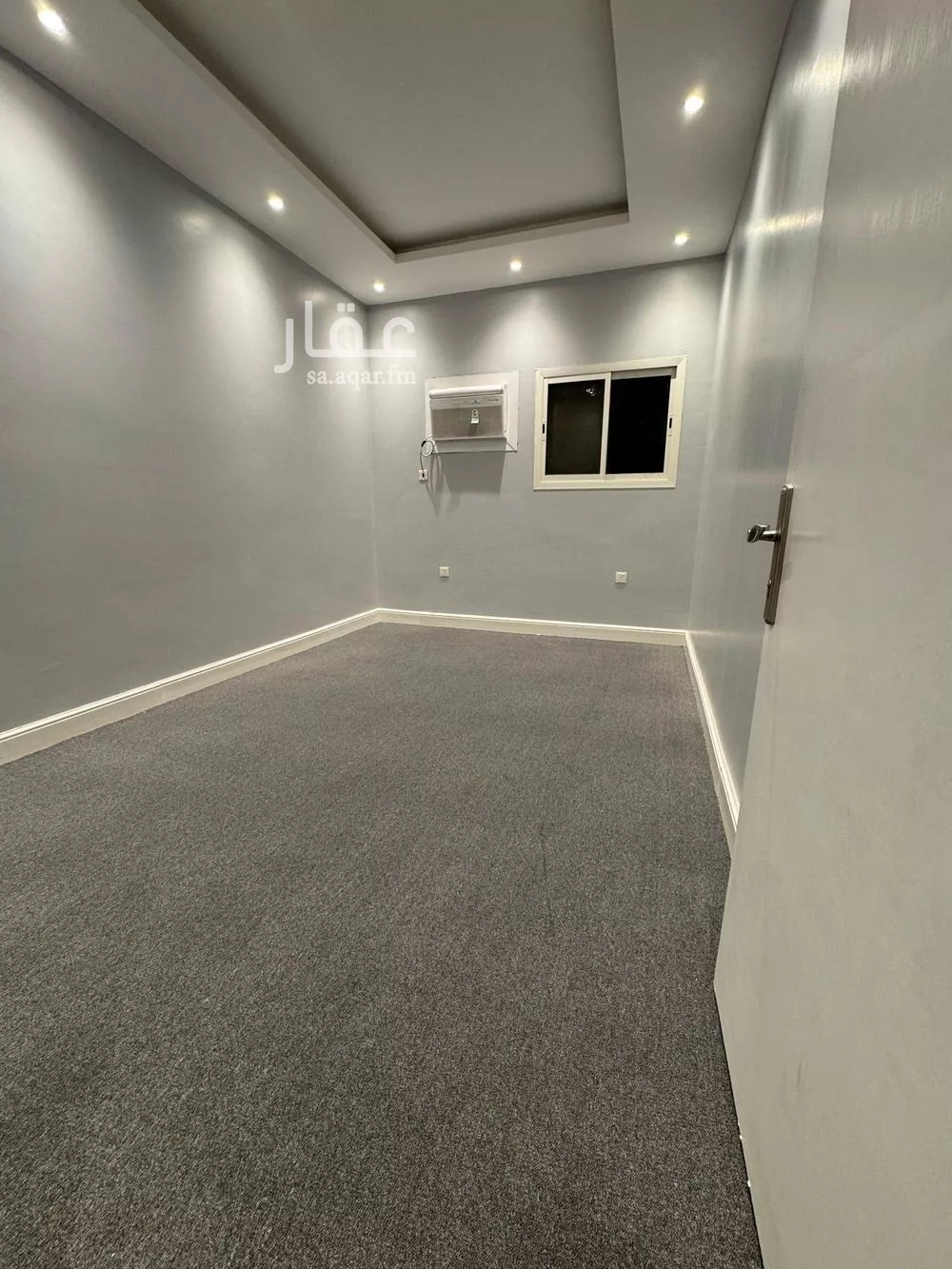 شقة 5 غرف في الملقا 5