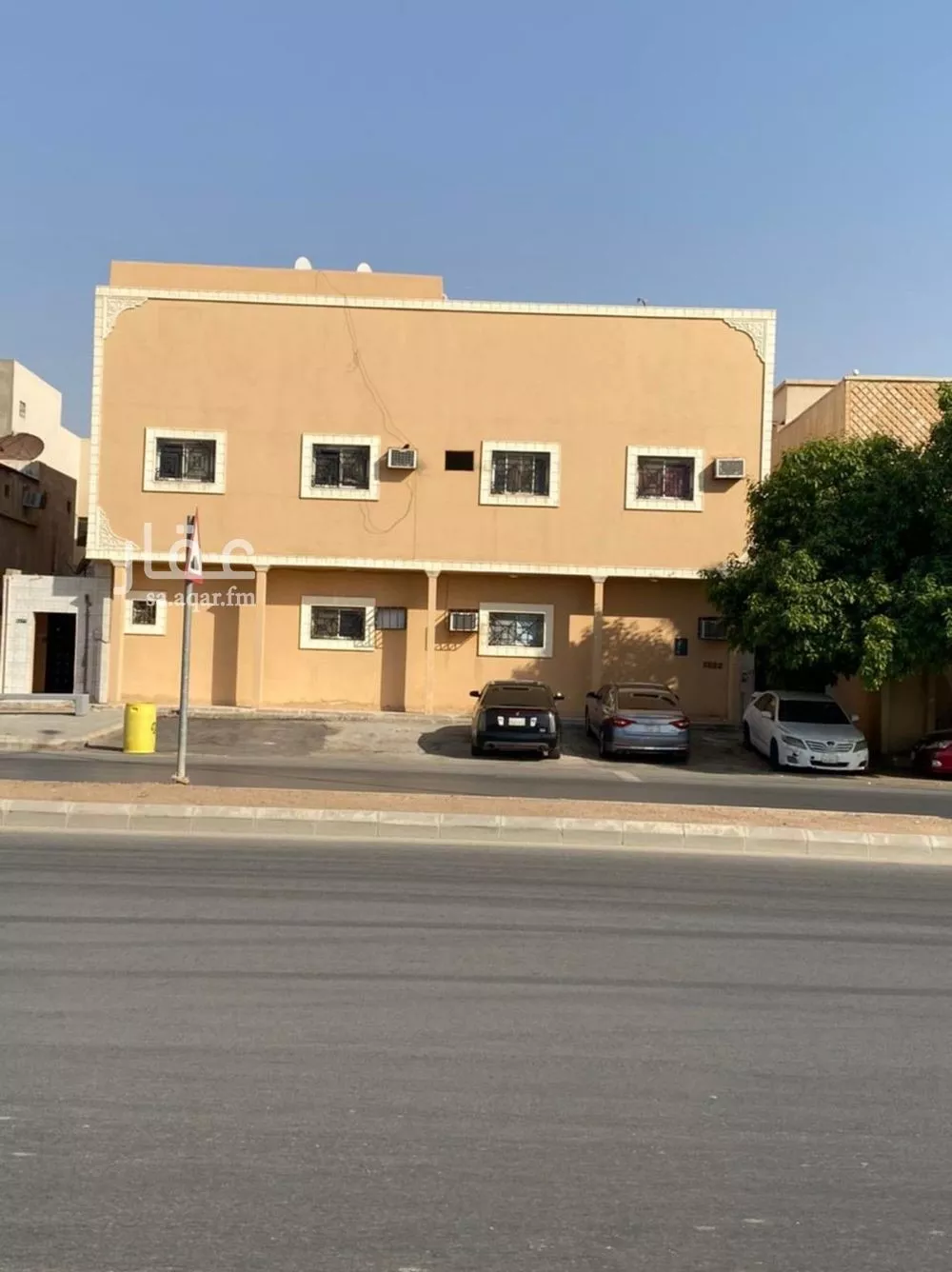 عمارة 400 م² في العريجاء الغربية