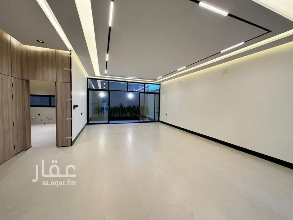 فيلا 5 غرف في الرمال 2