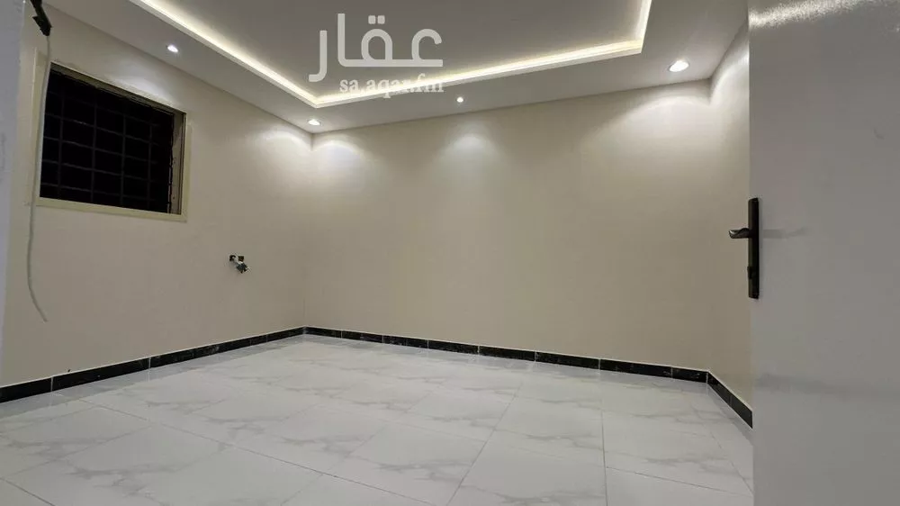 شقة 1 غرف في الخليج 4