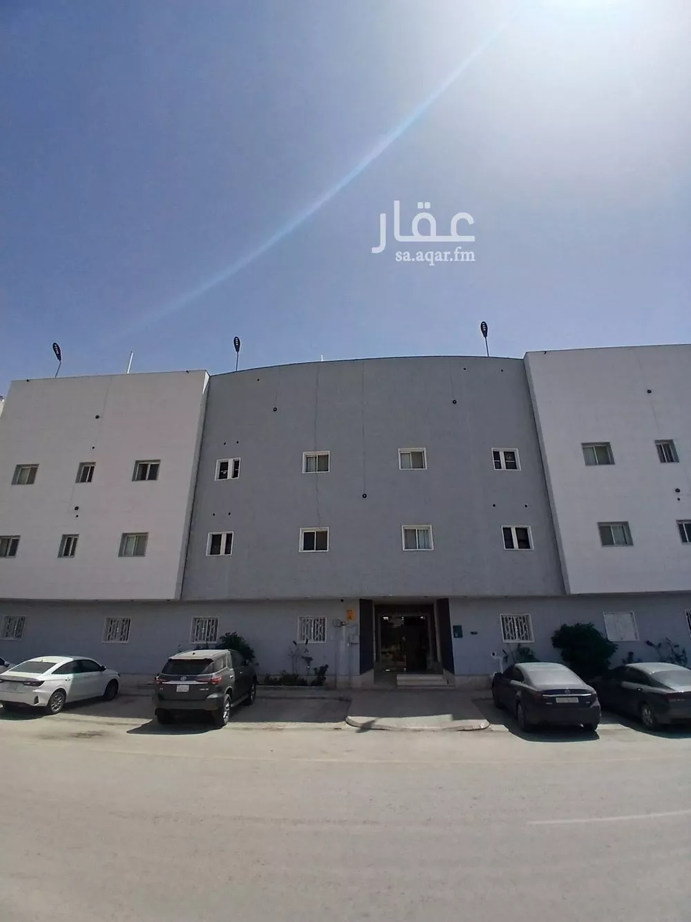 شقة 1 غرف في العقيق 2