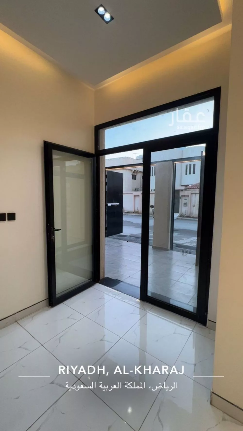 فيلا 7 غرف في الخليج 3