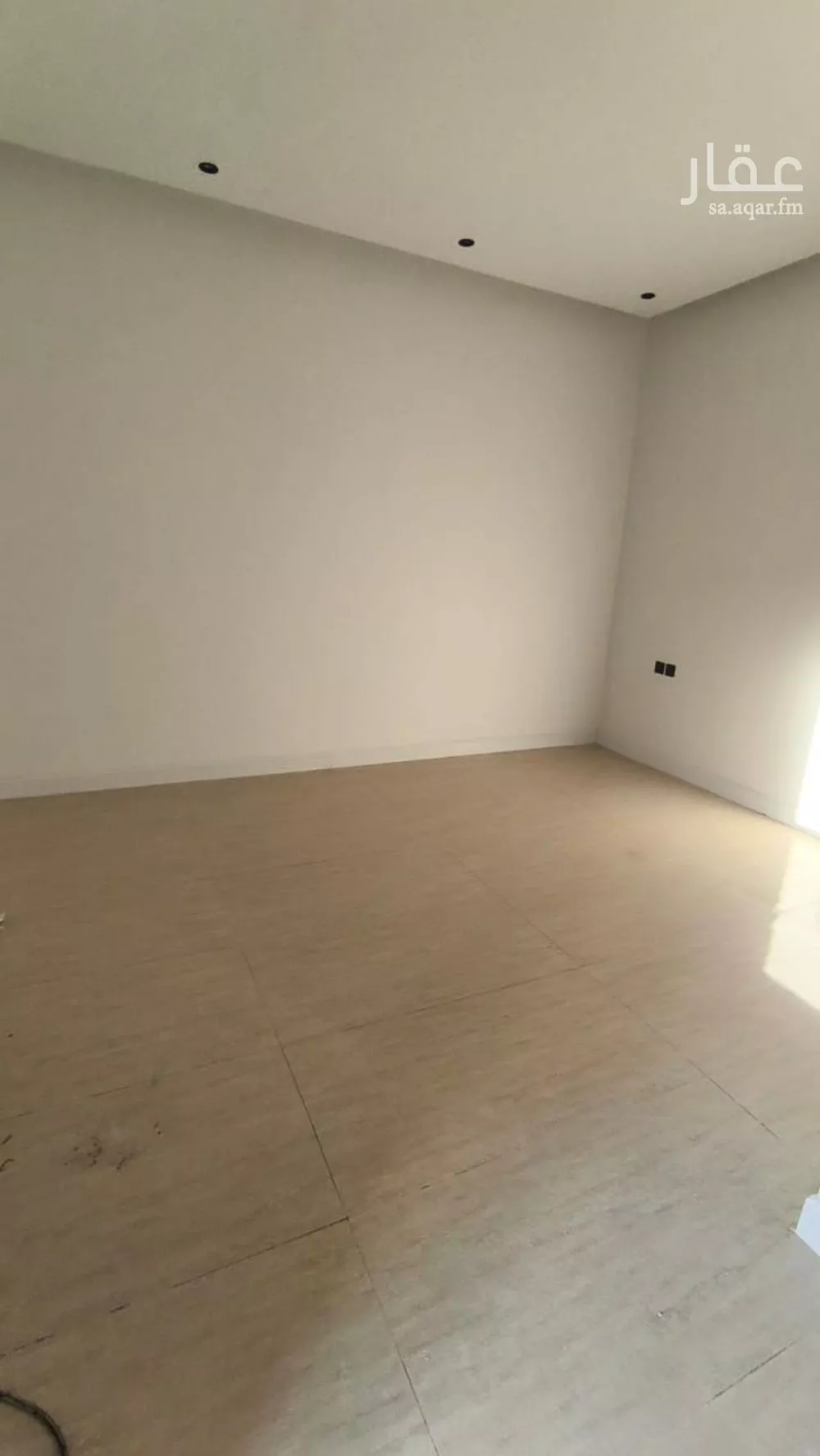 فيلا 5 غرف في طويق 4