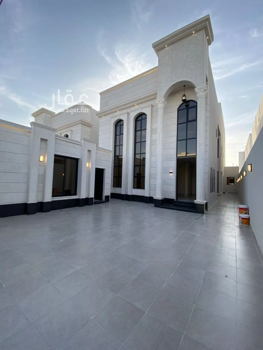 فيلا 6 غرف في الشراع 4