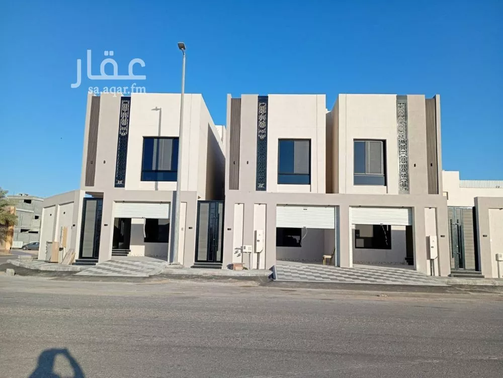 5 bedroom villa in As Sawari