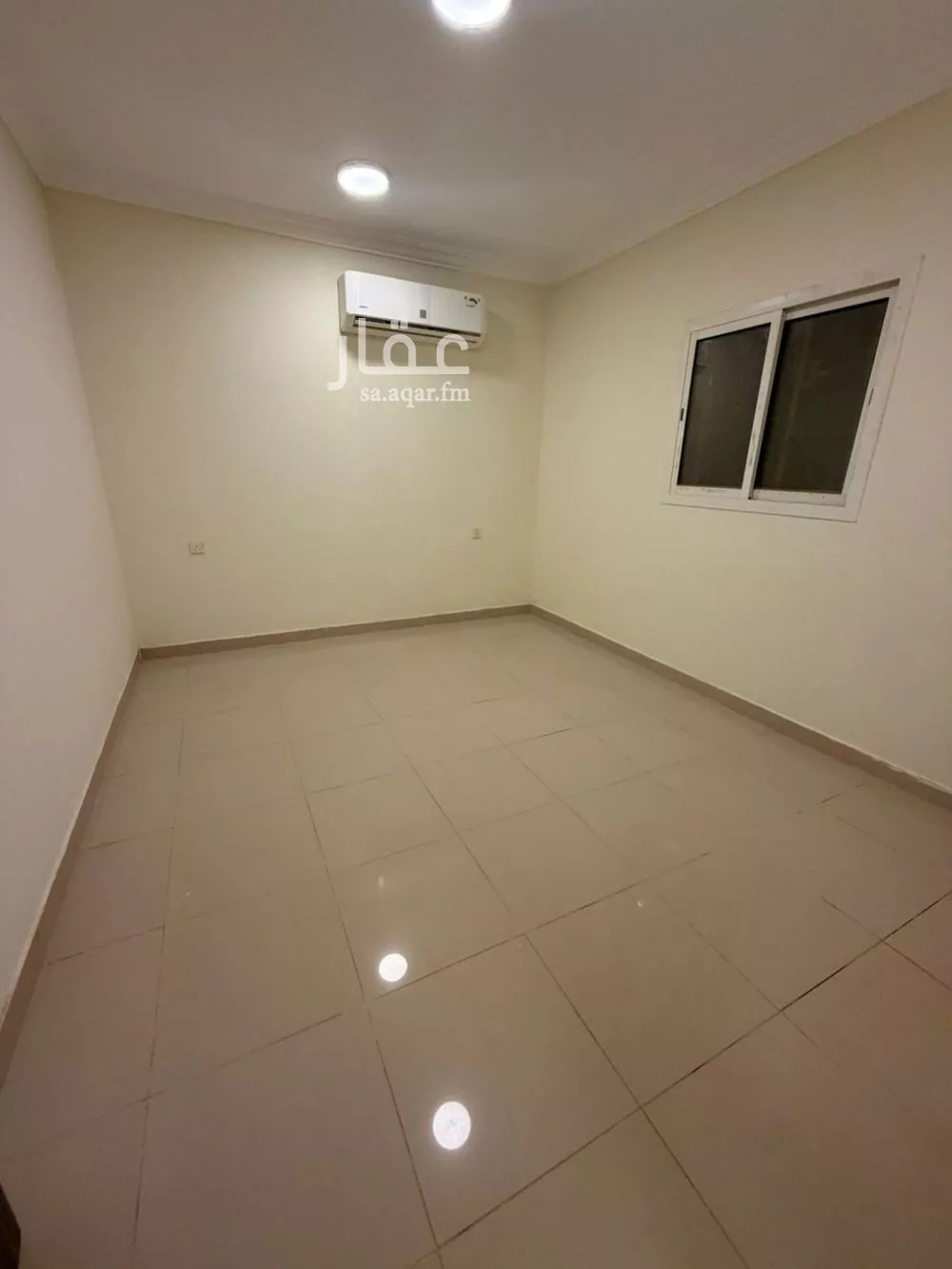 شقة 1 غرف في العارض 5