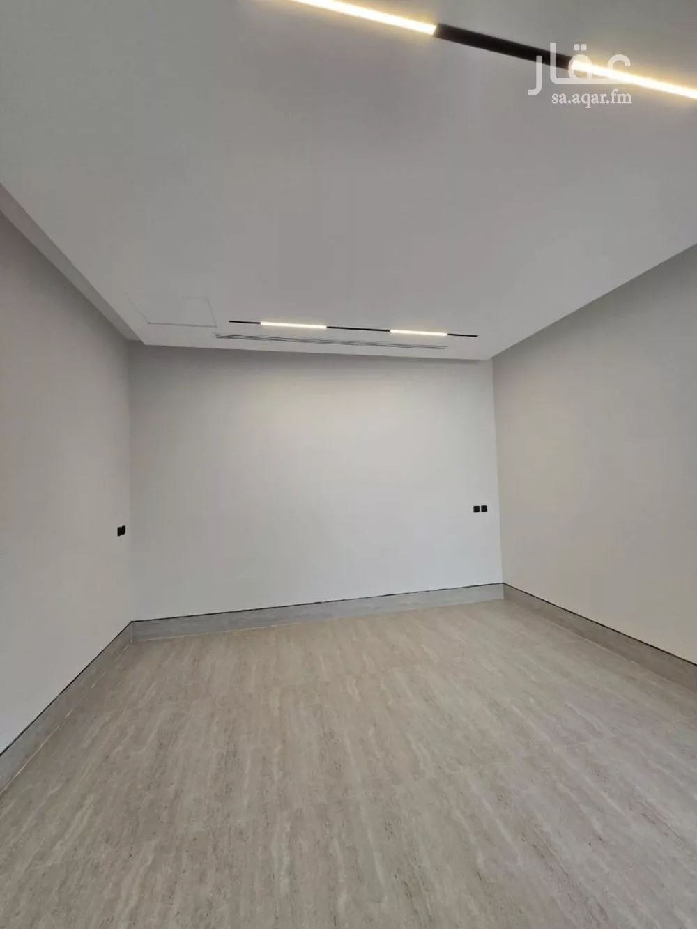 فيلا 4 غرف في النرجس 3