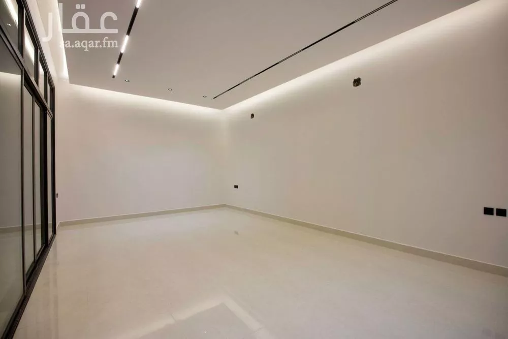 4 bedroom villa in Al Khaleej, Riyadh 4