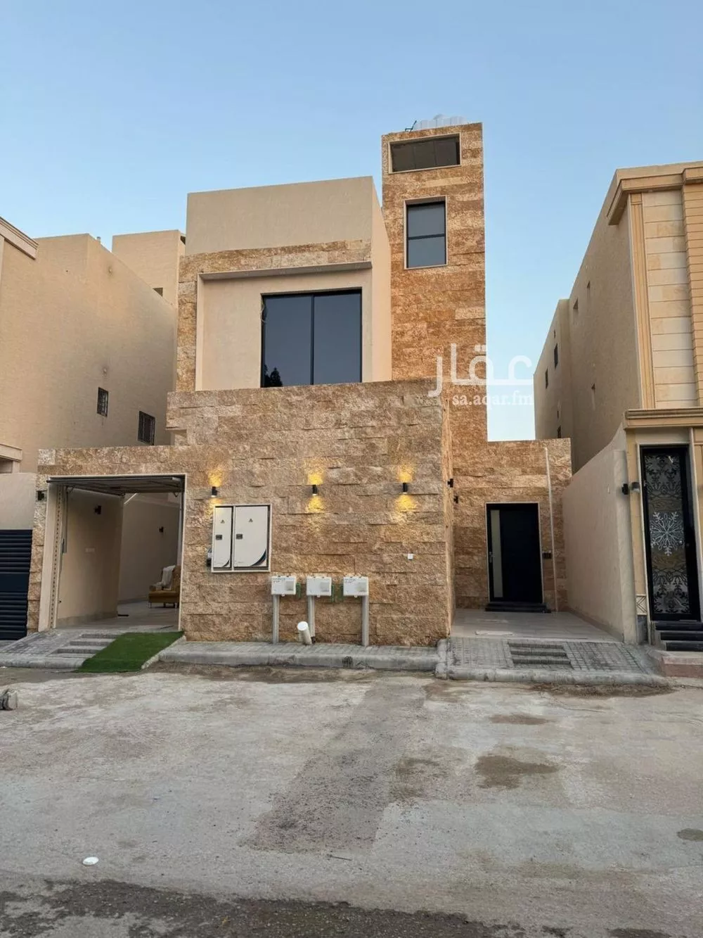 3 bedroom floor in Al Aridh 1