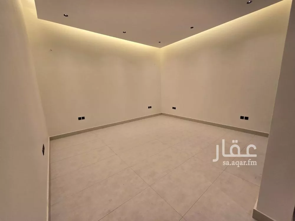 4 bedroom villa in Al Aridh 3