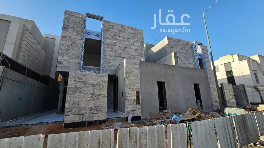 فيلا 4 غرف في الملك فيصل