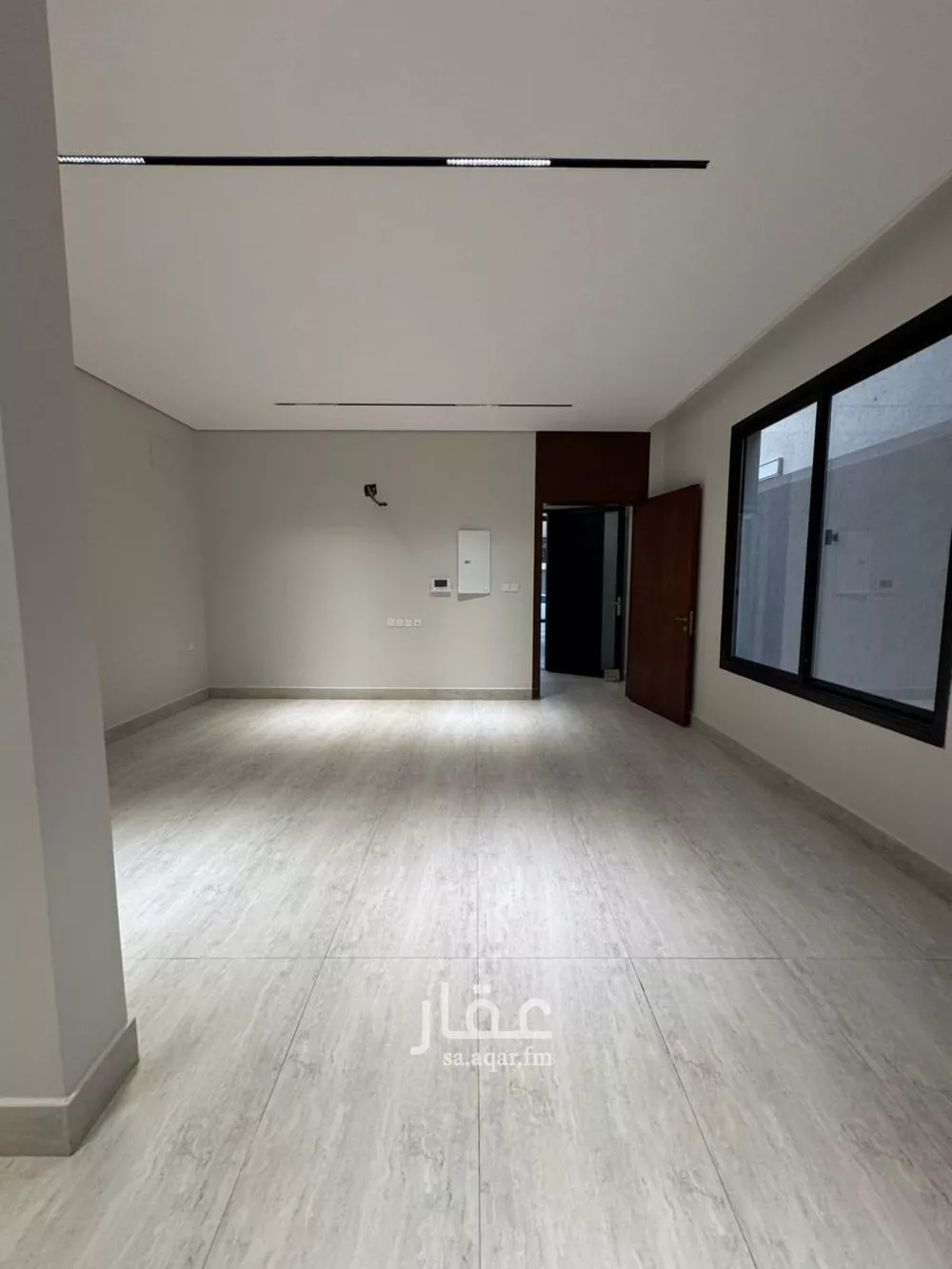 3 bedroom floor in Al Aridh 2