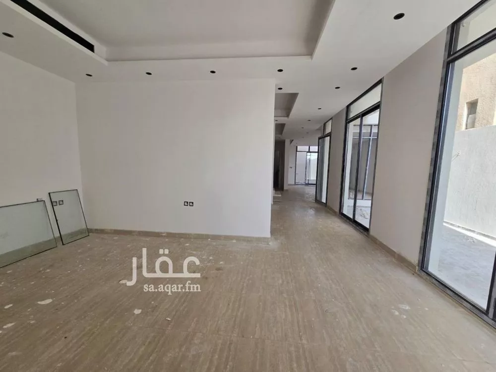 4 bedroom villa in King Faisal, Riyadh 4