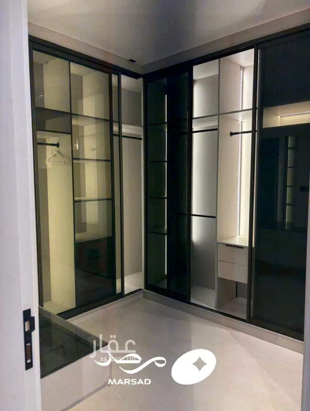 5 bedroom villa in Al Narjis 1