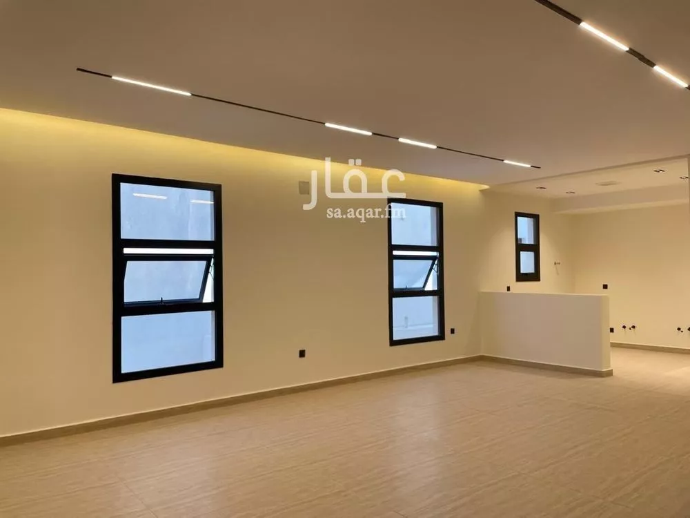 3 bedroom floor in As Suwaidi Al Gharabi 4