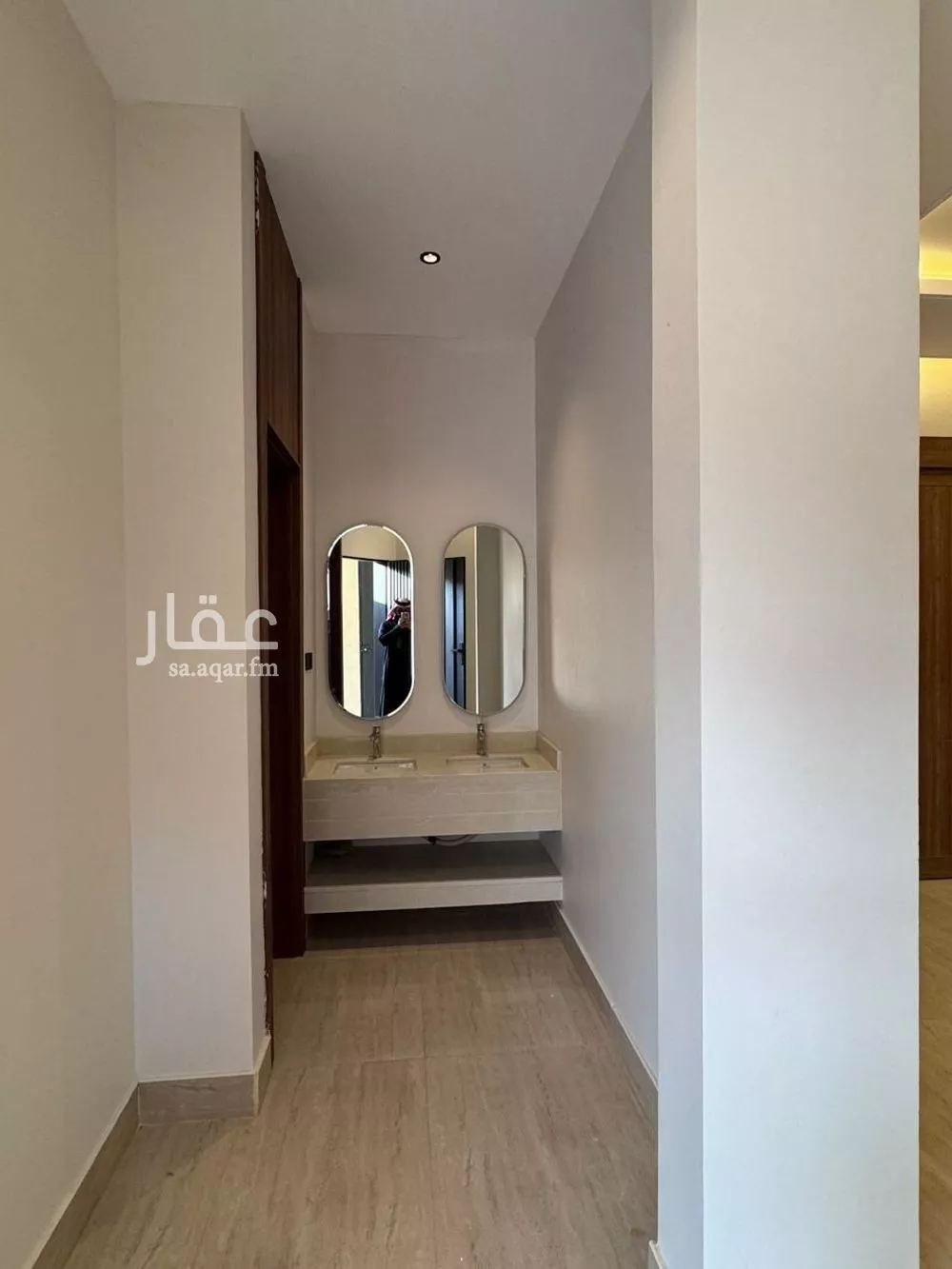 5 bedroom villa in Al Mahdiyyah 2