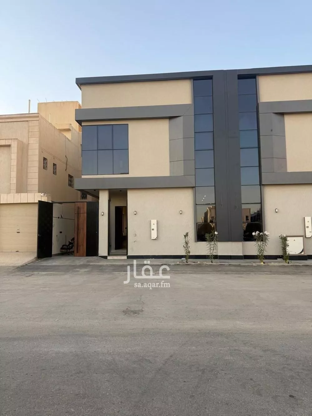 5 bedroom villa in Al Mahdiyyah 1