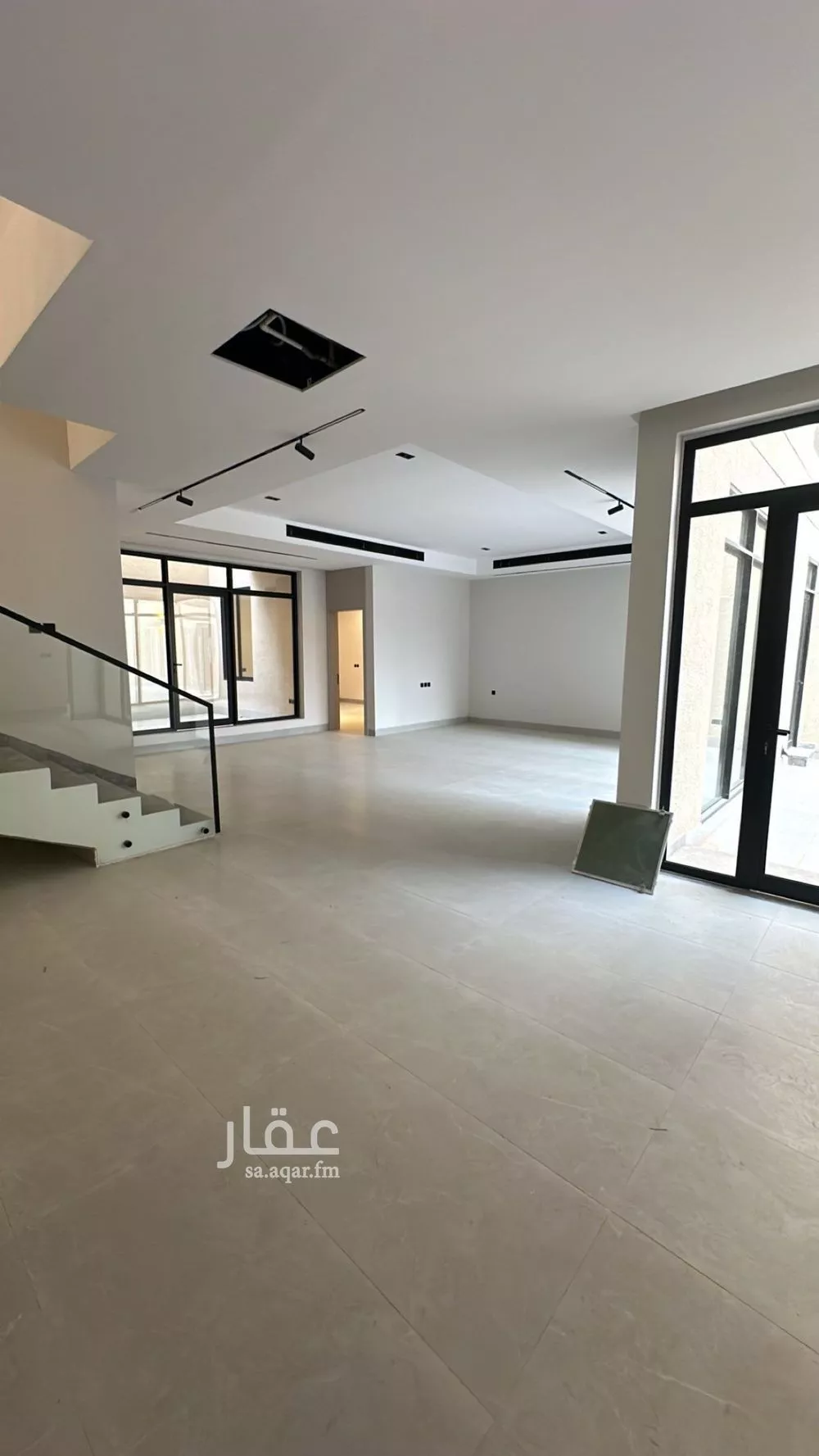 فيلا 7 غرف في المهدية 3