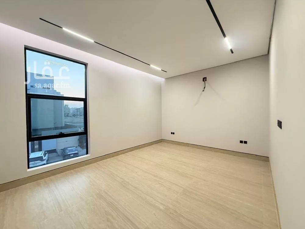 فيلا 5 غرف في المهدية 4