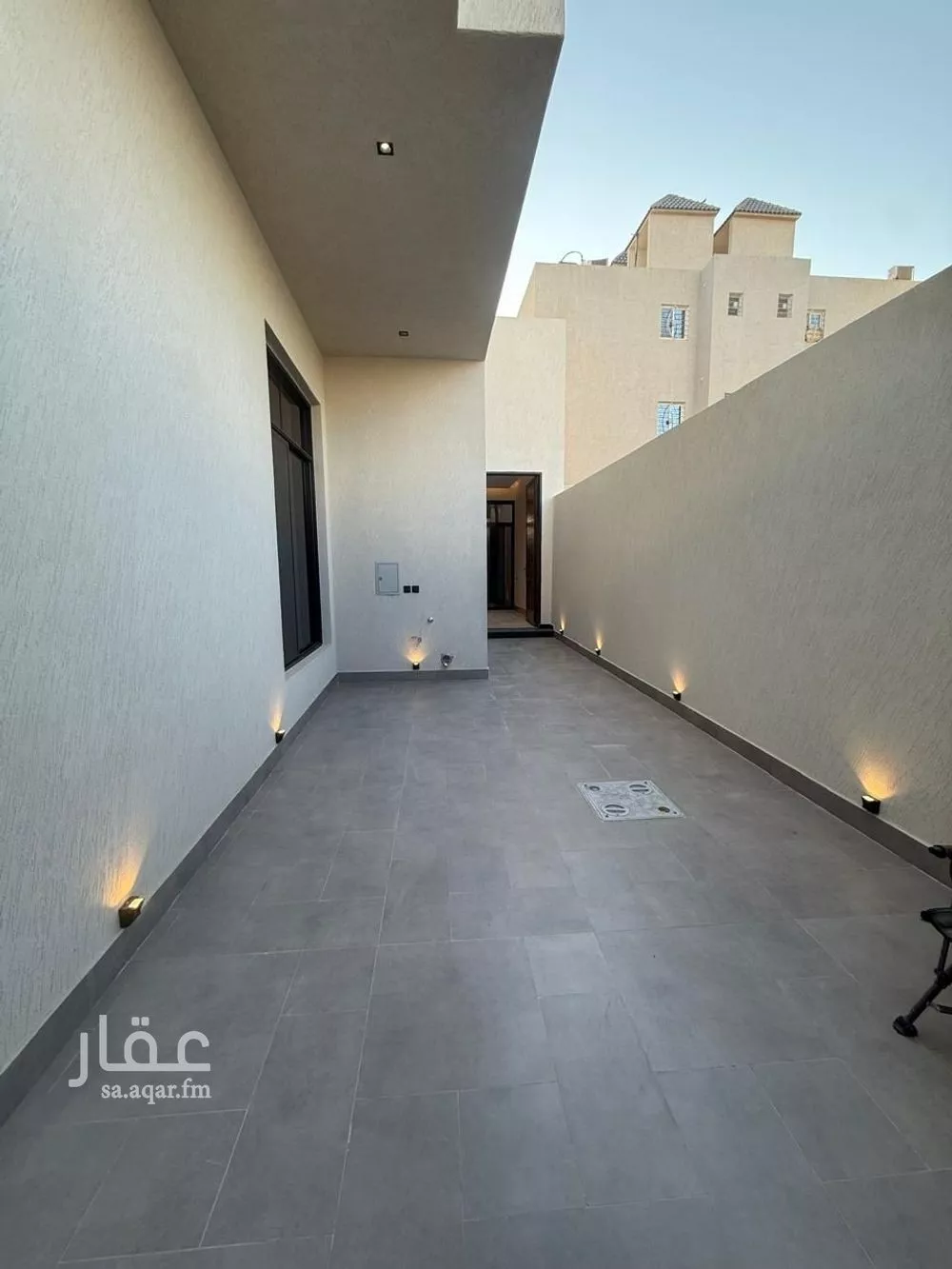 فيلا 4 غرف في المهدية 5