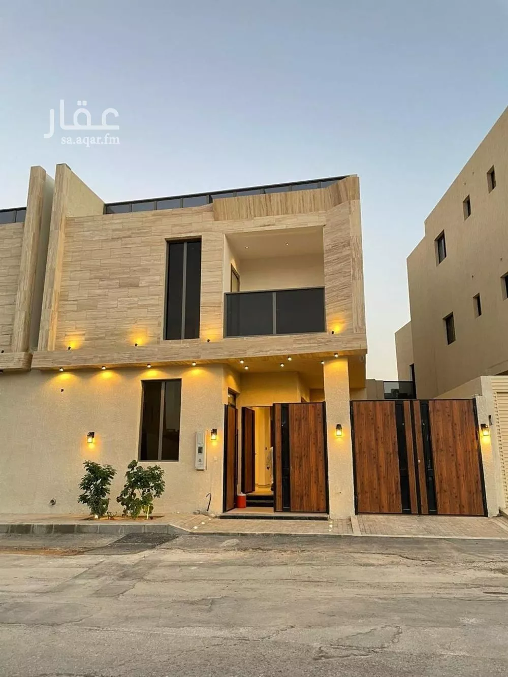 6 bedroom villa in Al Mahdiyyah 1