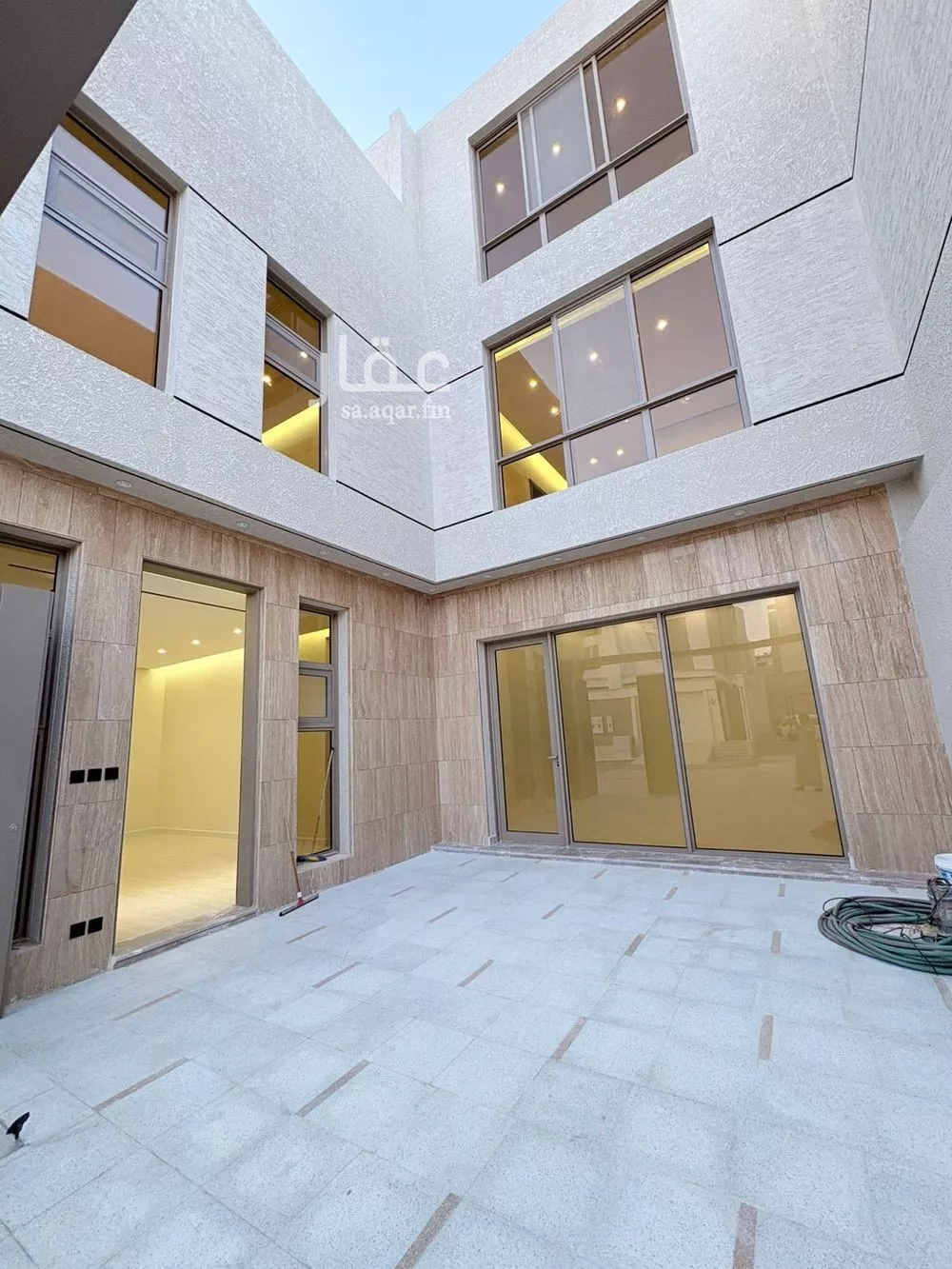 6 bedroom villa in Al Mahdiyyah 3