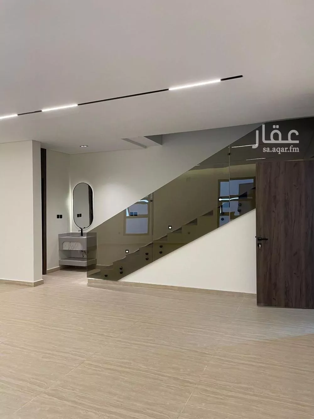3 bedroom floor in As Suwaidi Al Gharabi 5