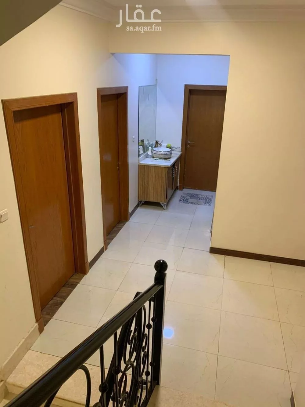 5 bedroom villa in Al Maizilah 2