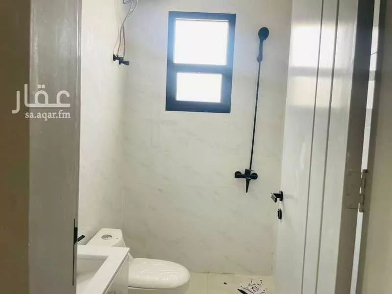 5 bedroom floor in Al Janadriyah 5