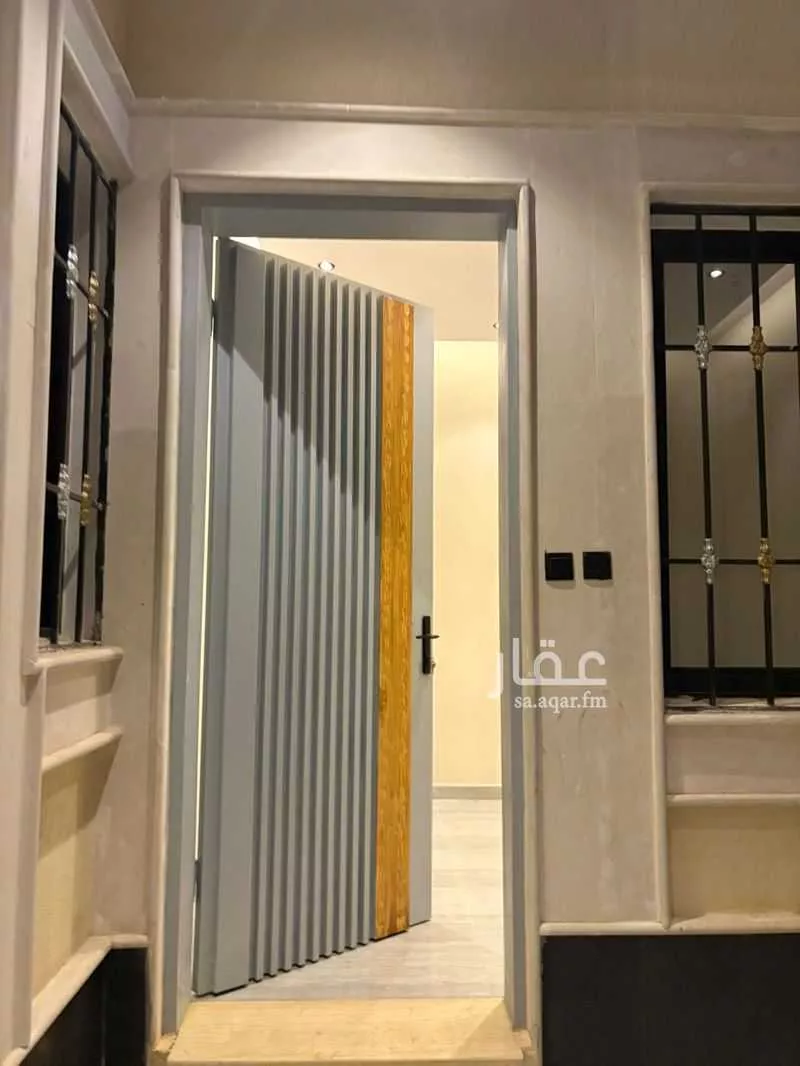 فيلا 6 غرف في العريجاء الغربية 5