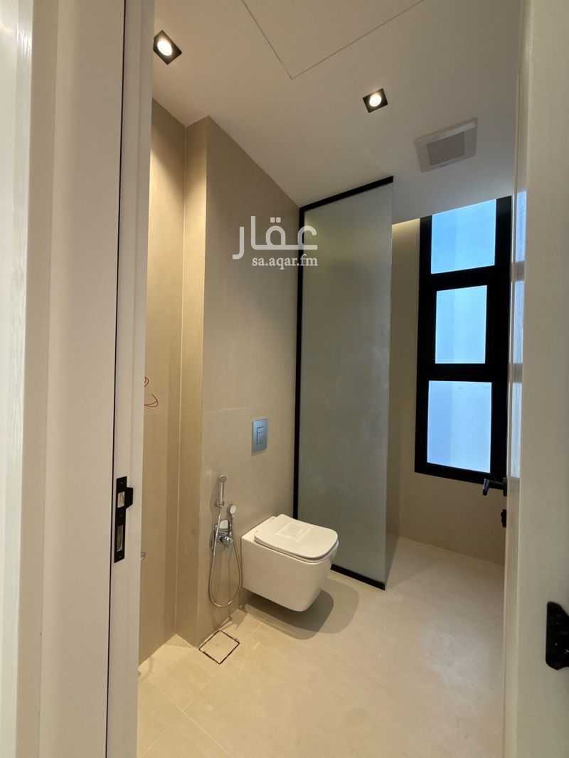 5 bedroom villa in Al Safa, Riyadh 13