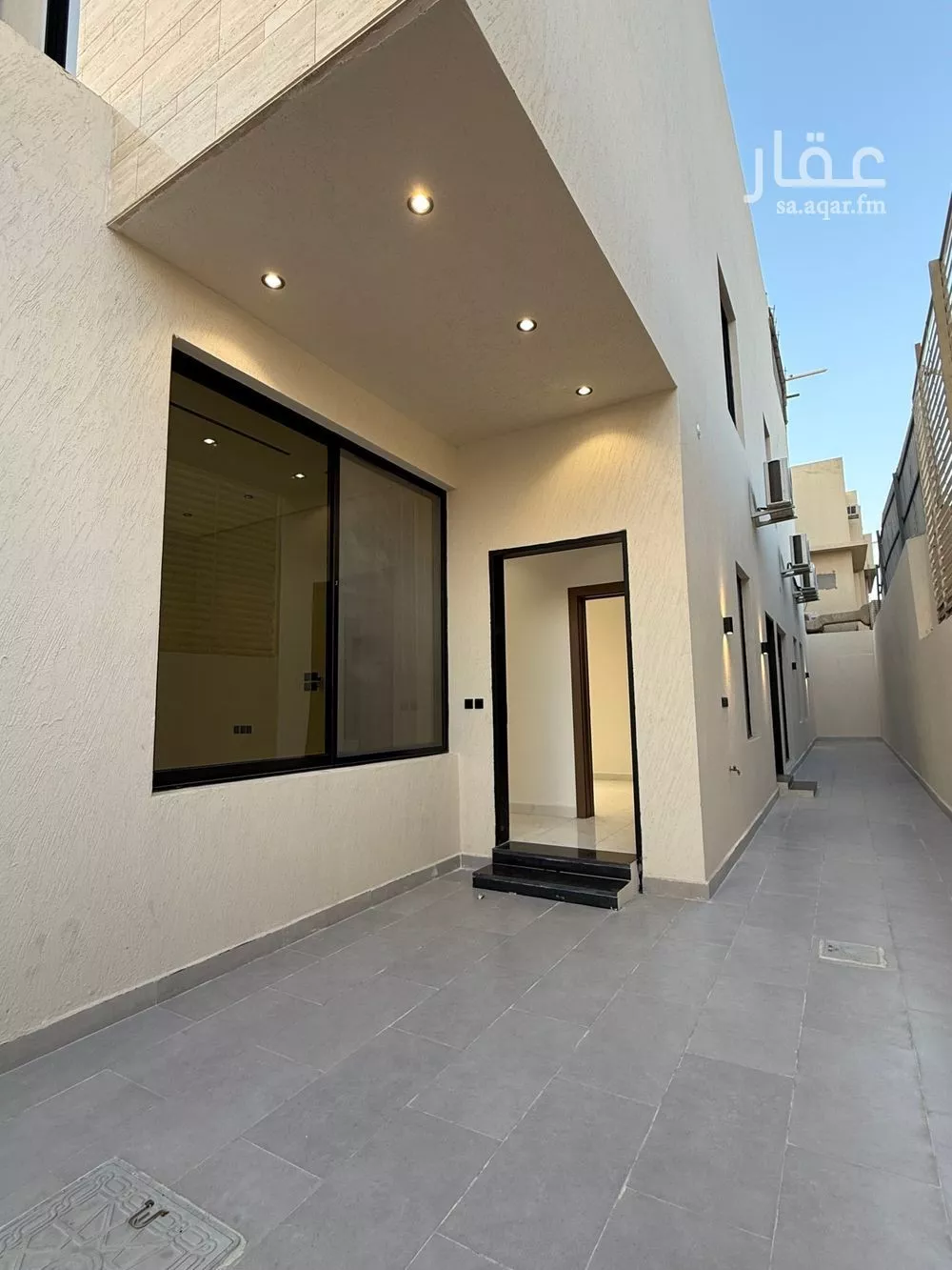 4 bedroom floor in Al Fayha 2