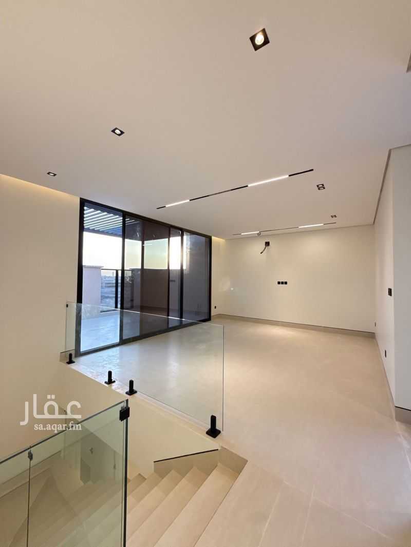 5 bedroom villa in Al Safa, Riyadh 15