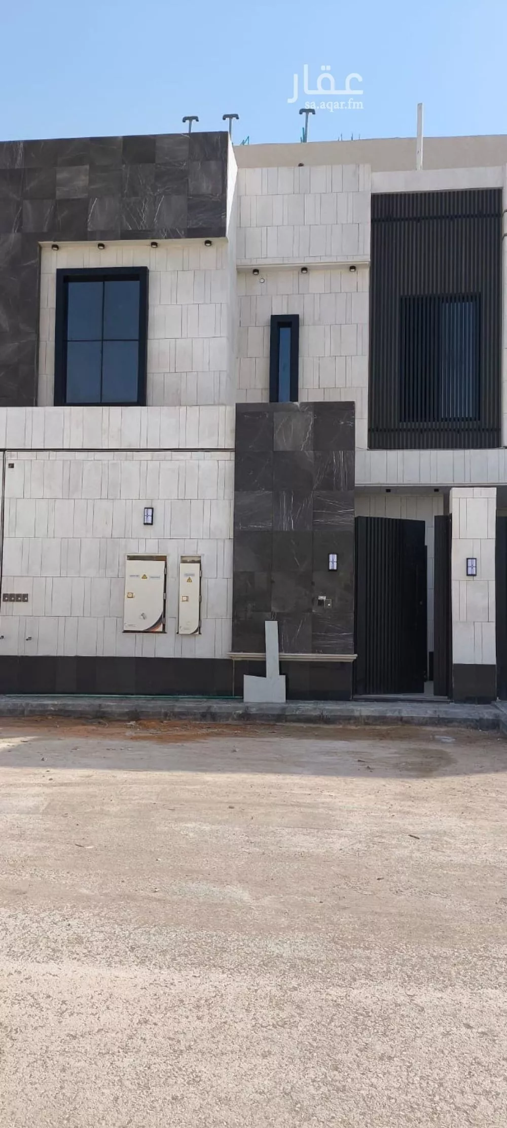 5 bedroom floor in Ash Sharq 2