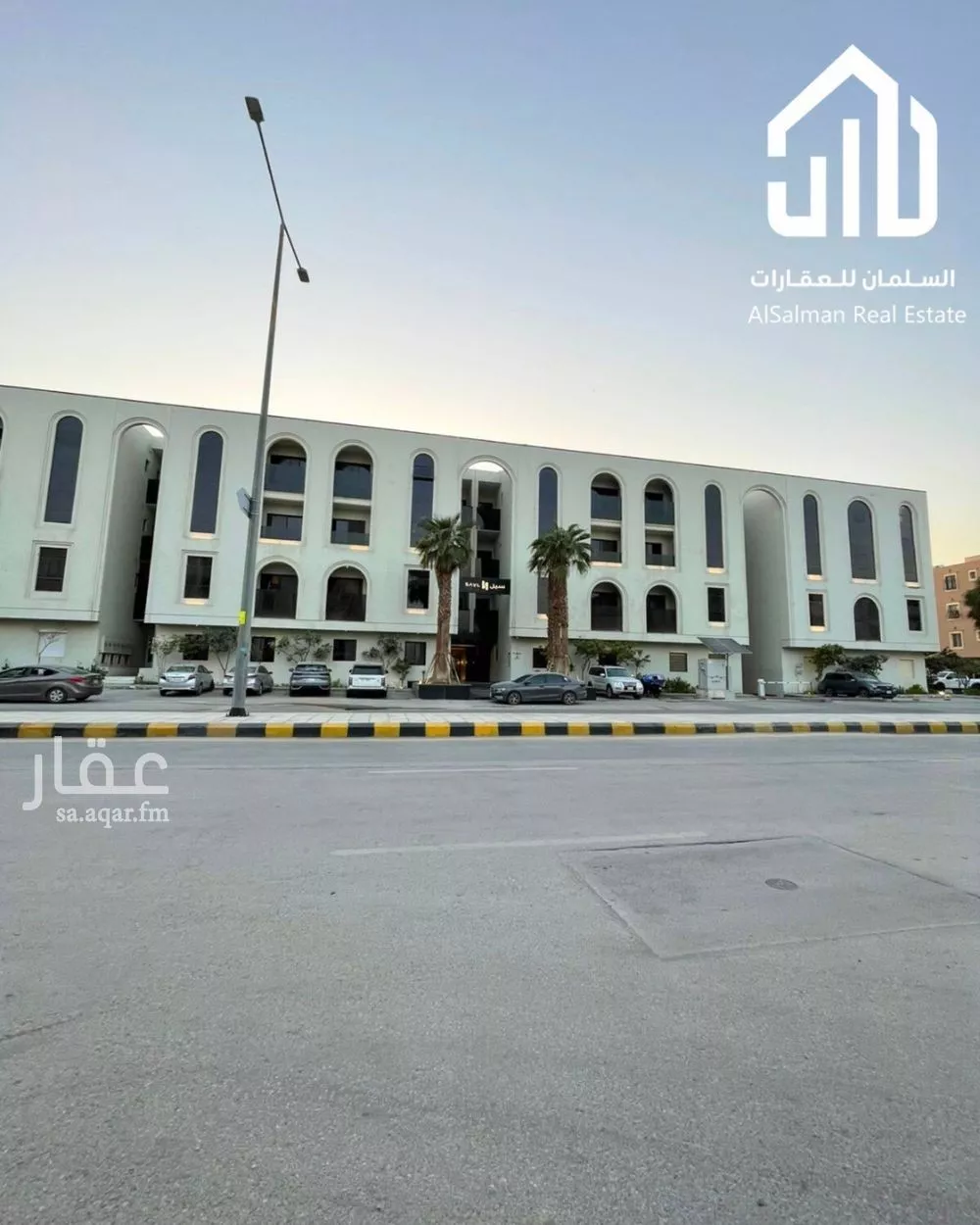 شقة 4 غرف في الملقا 1