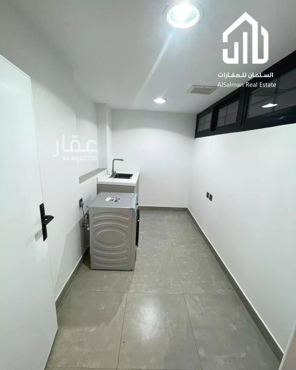 شقة 4 غرف في الملقا 5