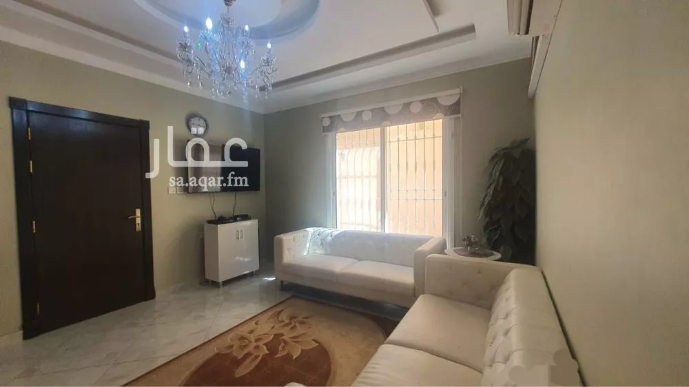 شقة 10 غرف في عكاظ 3