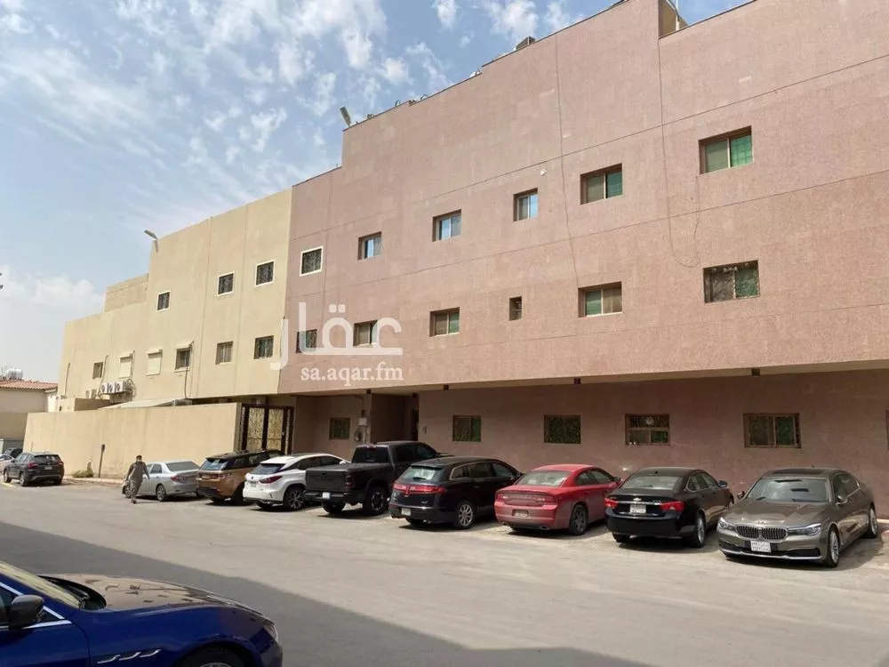 3 bedroom apartment in Al Yasmin 4