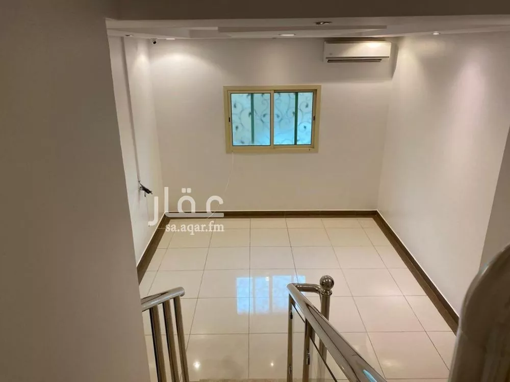 3 bedroom apartment in Al Yasmin 2