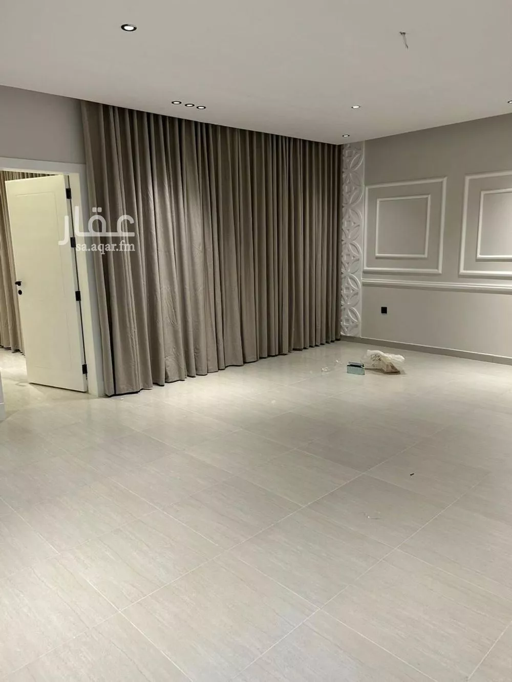 فيلا 6 غرف في طيبة 1