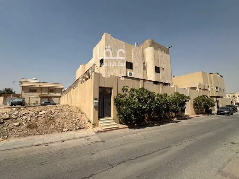 أرض 788 م² في العليا 1