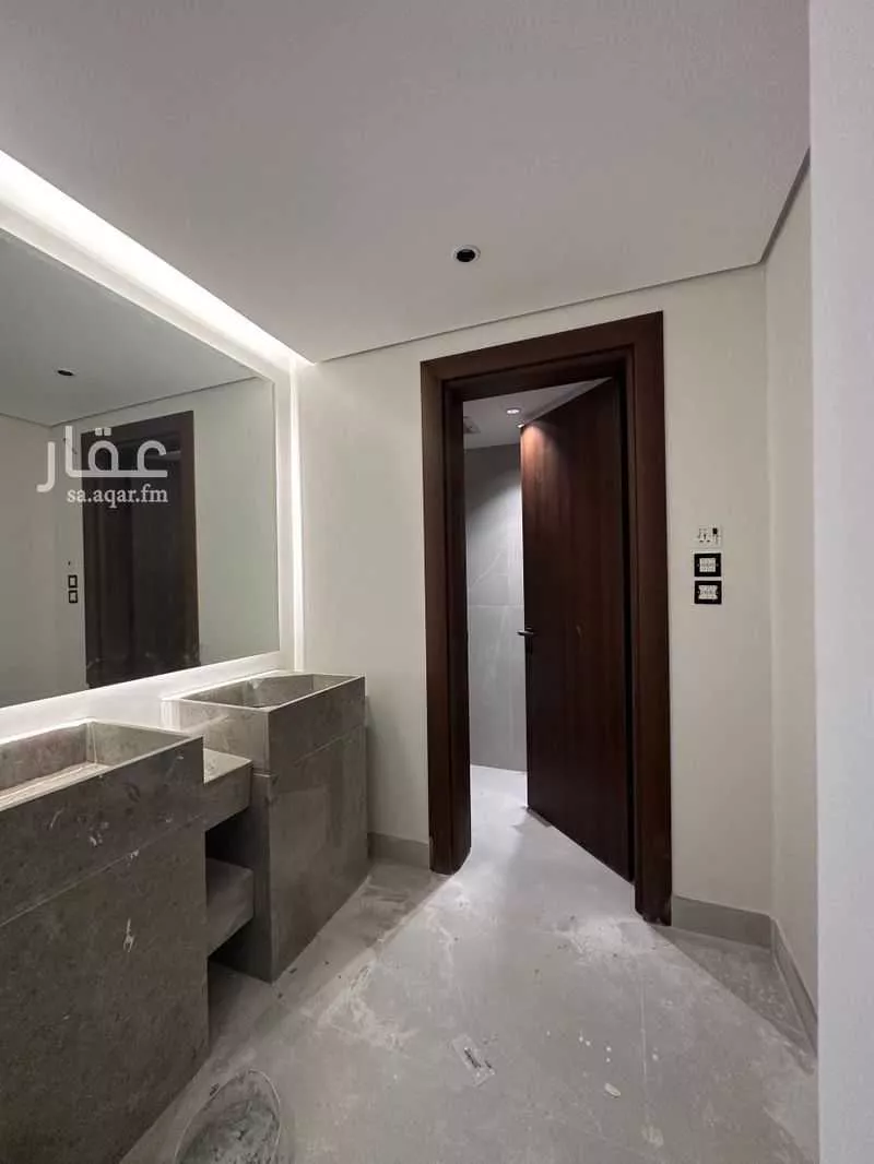 4 bedroom villa in Al Malqa, Riyadh 11