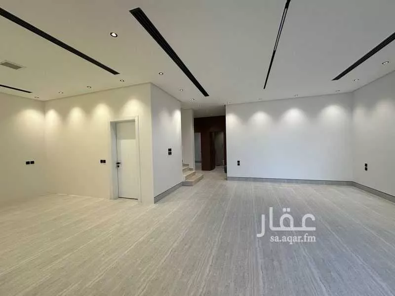4 bedroom villa in Al Aridh, Riyadh 13