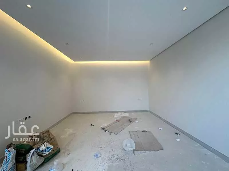 4 bedroom villa in Al Malqa, Riyadh 6