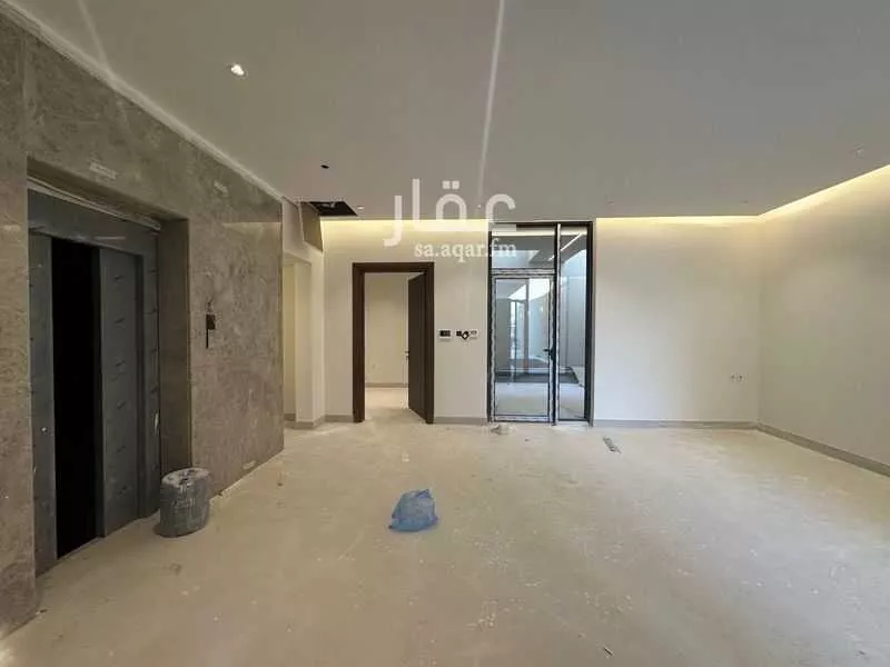 4 bedroom villa in Al Malqa, Riyadh 7
