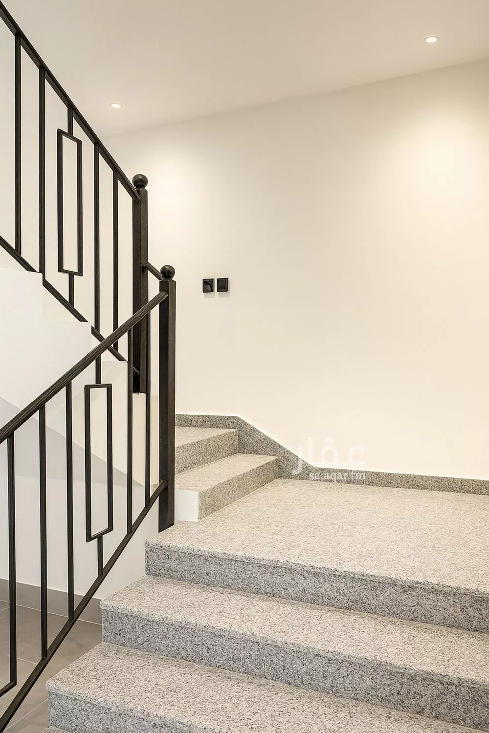 دور 4 غرف في الجنادرية 3