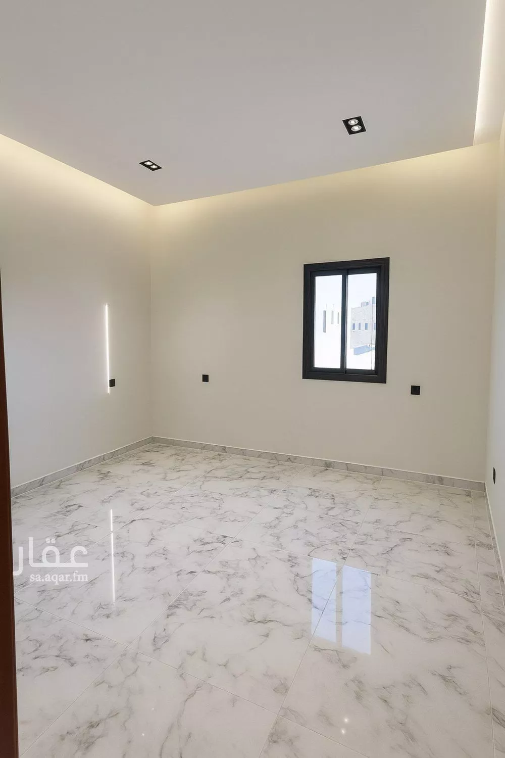 فيلا 4 غرف في الجنادرية 4