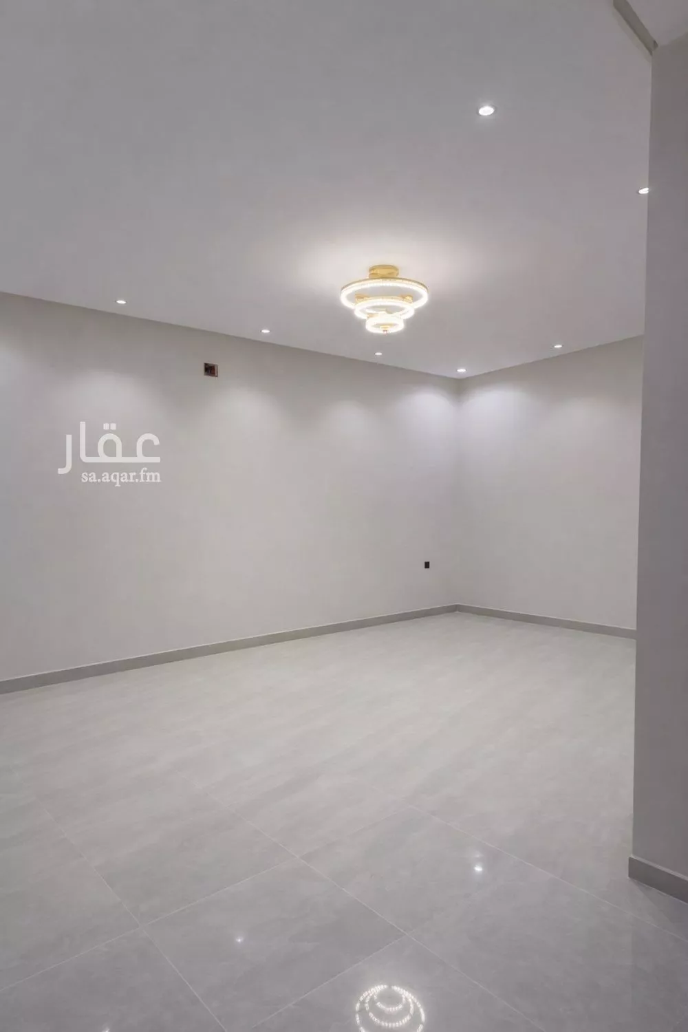 فيلا 6 غرف في طيبة 2